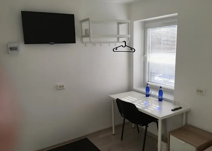 Huntfood Majutus بيت ريفي Jogeva